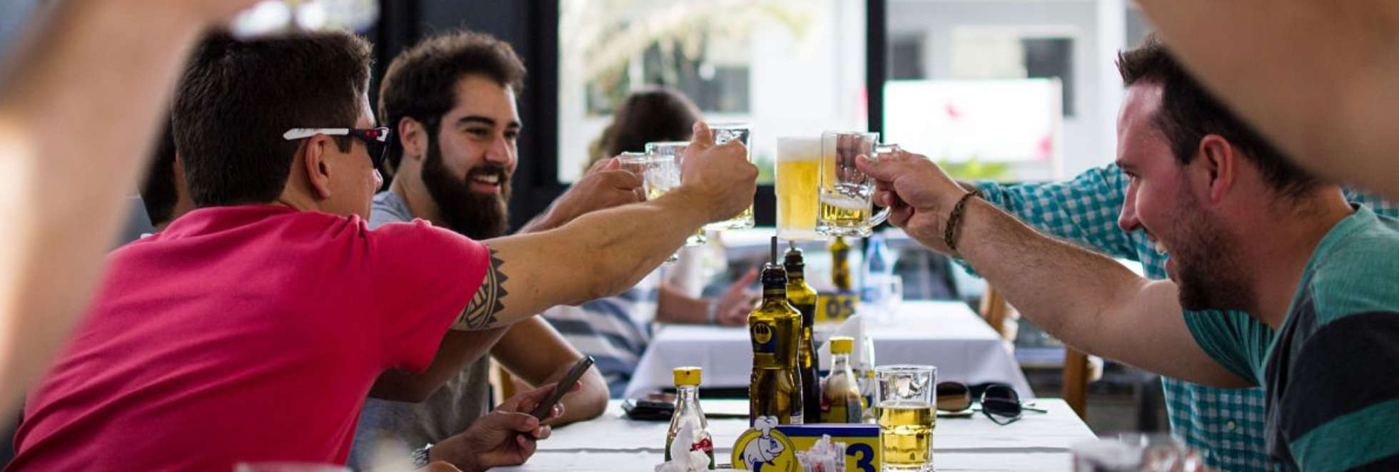 Etiquette in Brazil » Brazilian Portuguese, by Semantica